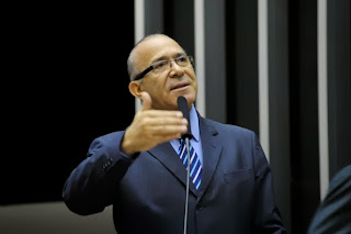 Eliseu Padilha vai à tribuna para liberar a pesca em Tramandaí e Imbé