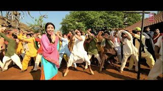 Humse Pyaar Karle Tu Lyrics in Hindi from Teri Meri Kahanu