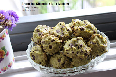 Green tea chocolate chip cookies