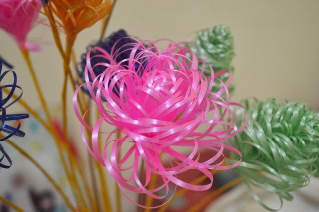  Bunga  Dari  Pita  Jepang 