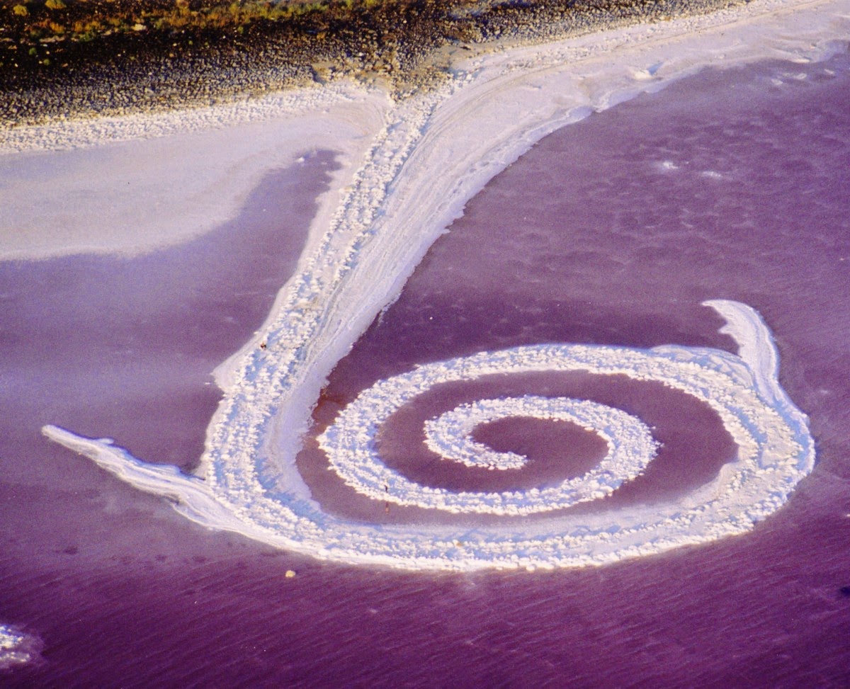 Robert Smithson Spiral Jetty, 1970, Great Salt Lake, Utah.