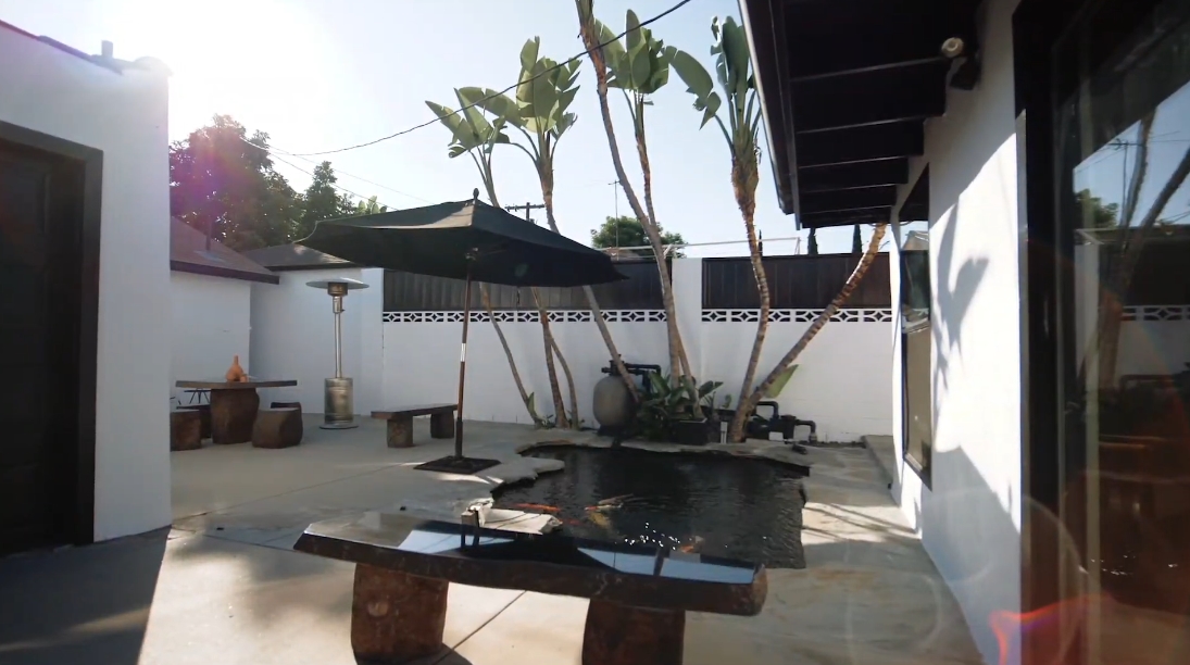 20 Photos vs. 3422 Hollydale Dr, Los Angeles Interior Design Luxury Home Tour