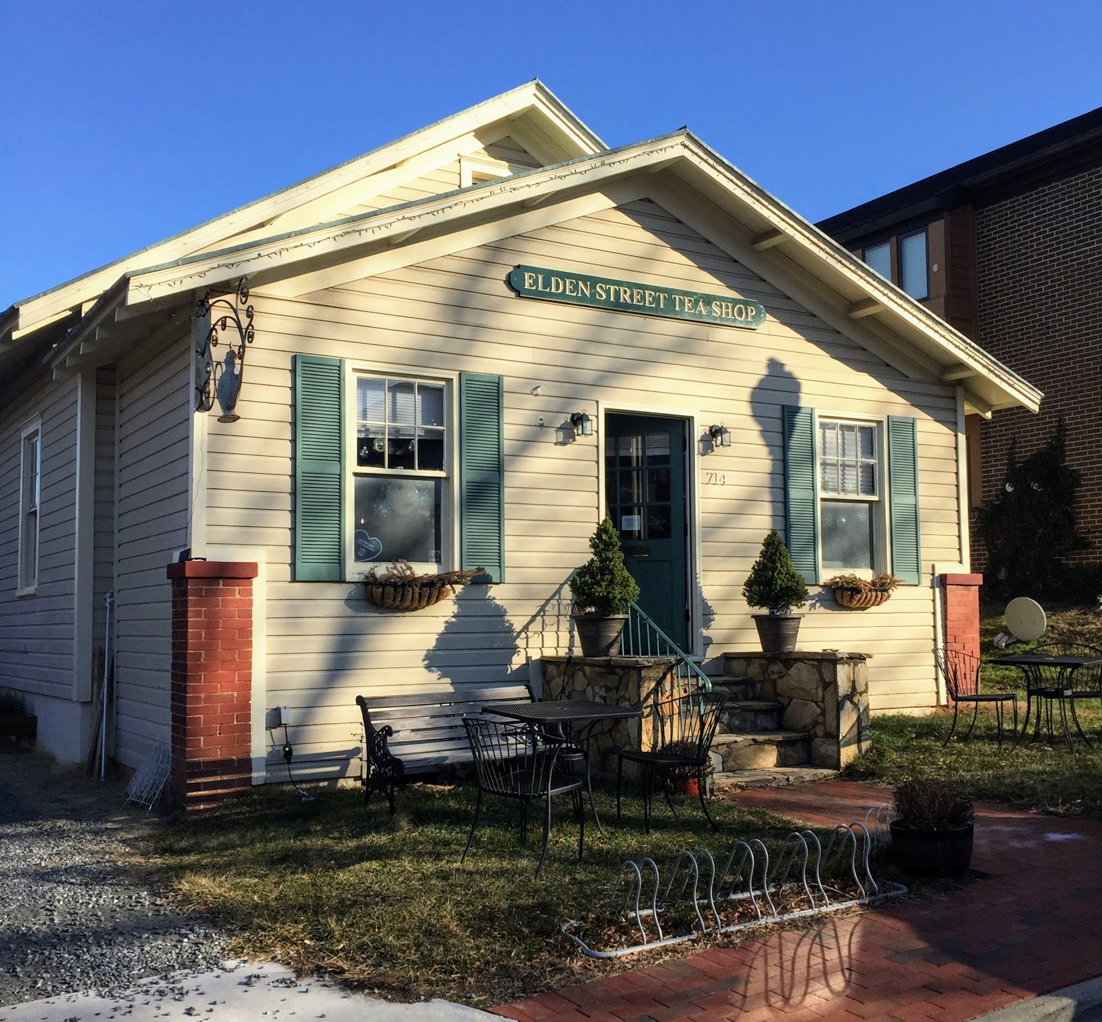 Rosemary's Sampler Elden Street Tea Shop, Herndon, VA