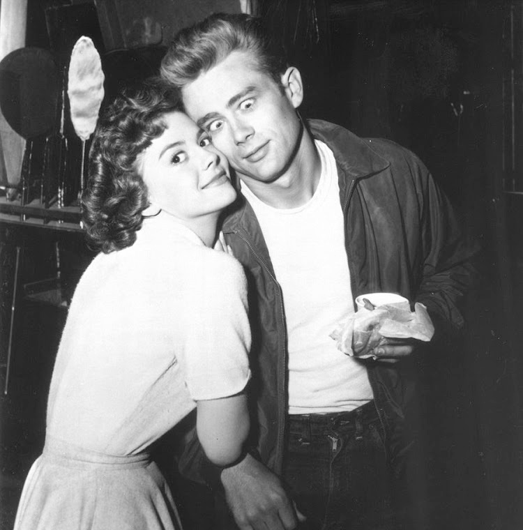 A Vintage Nerd, Vintage Blog, Old Hollywood Blog, Rebel Without a Cause Review, Behind the Scenes Classic Films, Rebel Without a Cause Behind the Scenes, Classic Movie Blog