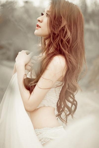 Ảnh nóng phỏng tay của 9x cưc kỳ gợi cảm Ảnh nóng phỏng tay của 9x cưc kỳ gợi cảm