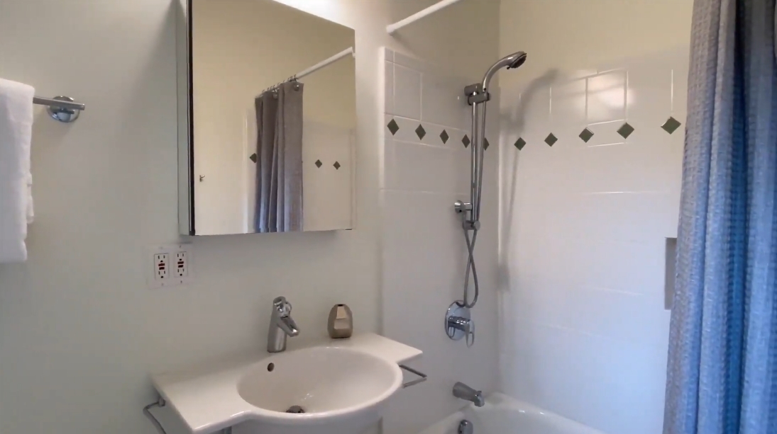 18 Photos vs. 509 Pixie Trail, Mill Valley, CA Interior Design Luxury Home Tour