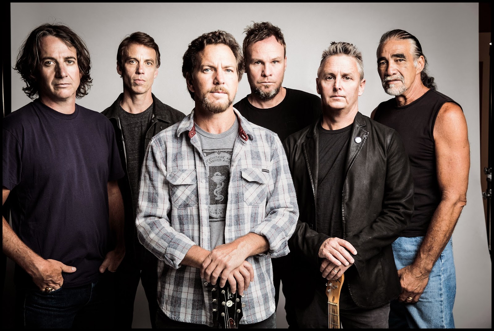 T4F anuncia preço dos ingressos para os shows do Pearl Jam no Brasil Female Rock Squad