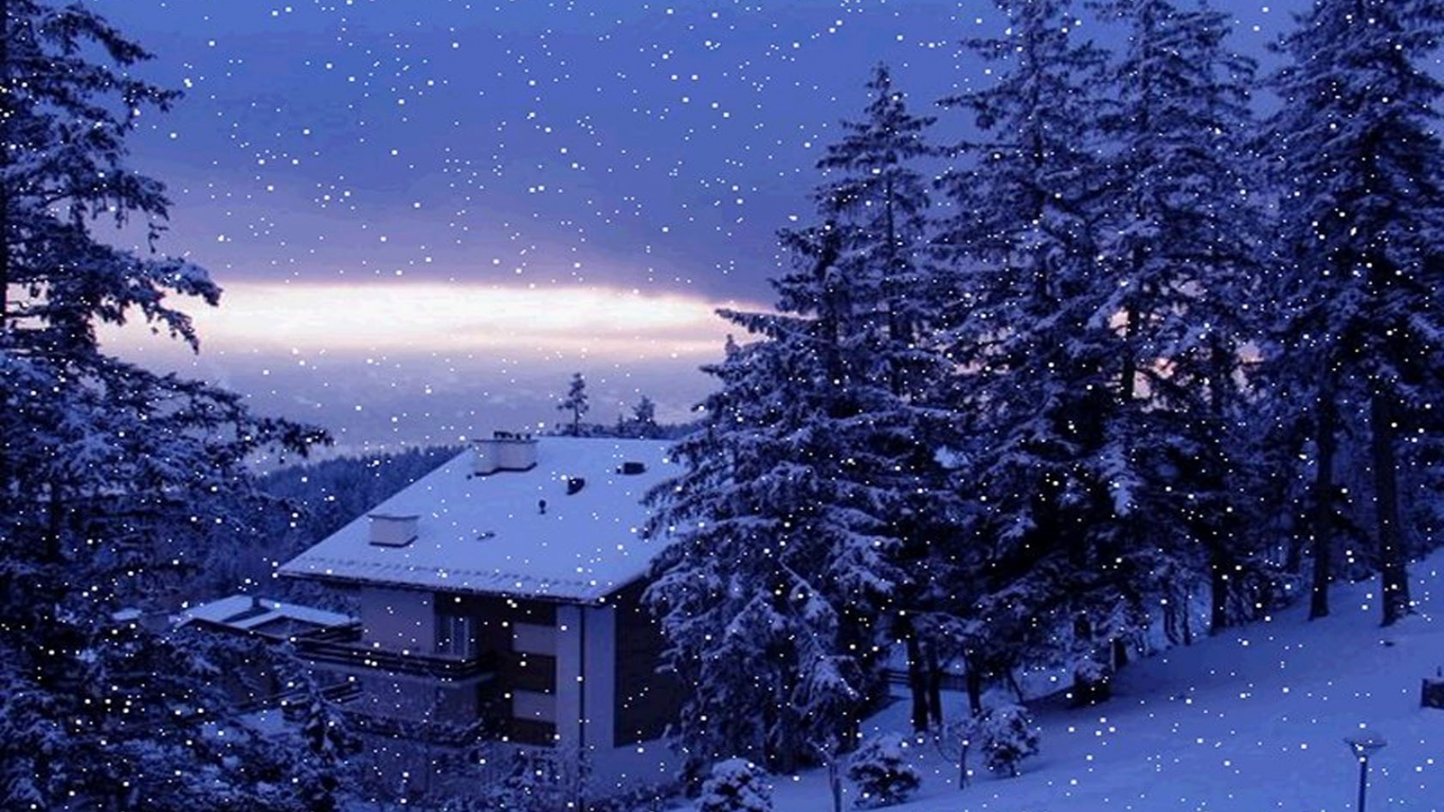 Snow is beautiful. Зима gif. Snowfall. Snowy place. December Mountain beautiful view Snow is Falling.