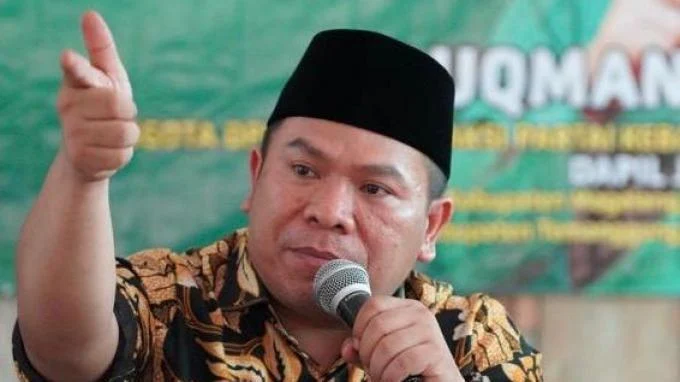 Gubernur-Riau-Adukan-Rakyatnya-Sendiri-ke-Polisi-Komisi-II-DPR-Jangan-Jadi-Pejabat-Publik-Kalau-Gampang-Baper