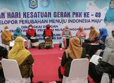 Literasi Keluarga Melambung Tinggi dengan Program Gebrakan PKK