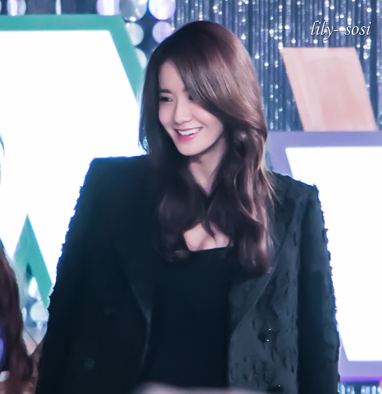 윤아 어제자 미모 | 인스티즈