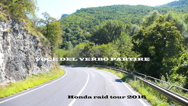TOUR ENTROTERRA MARCHIGIANO 