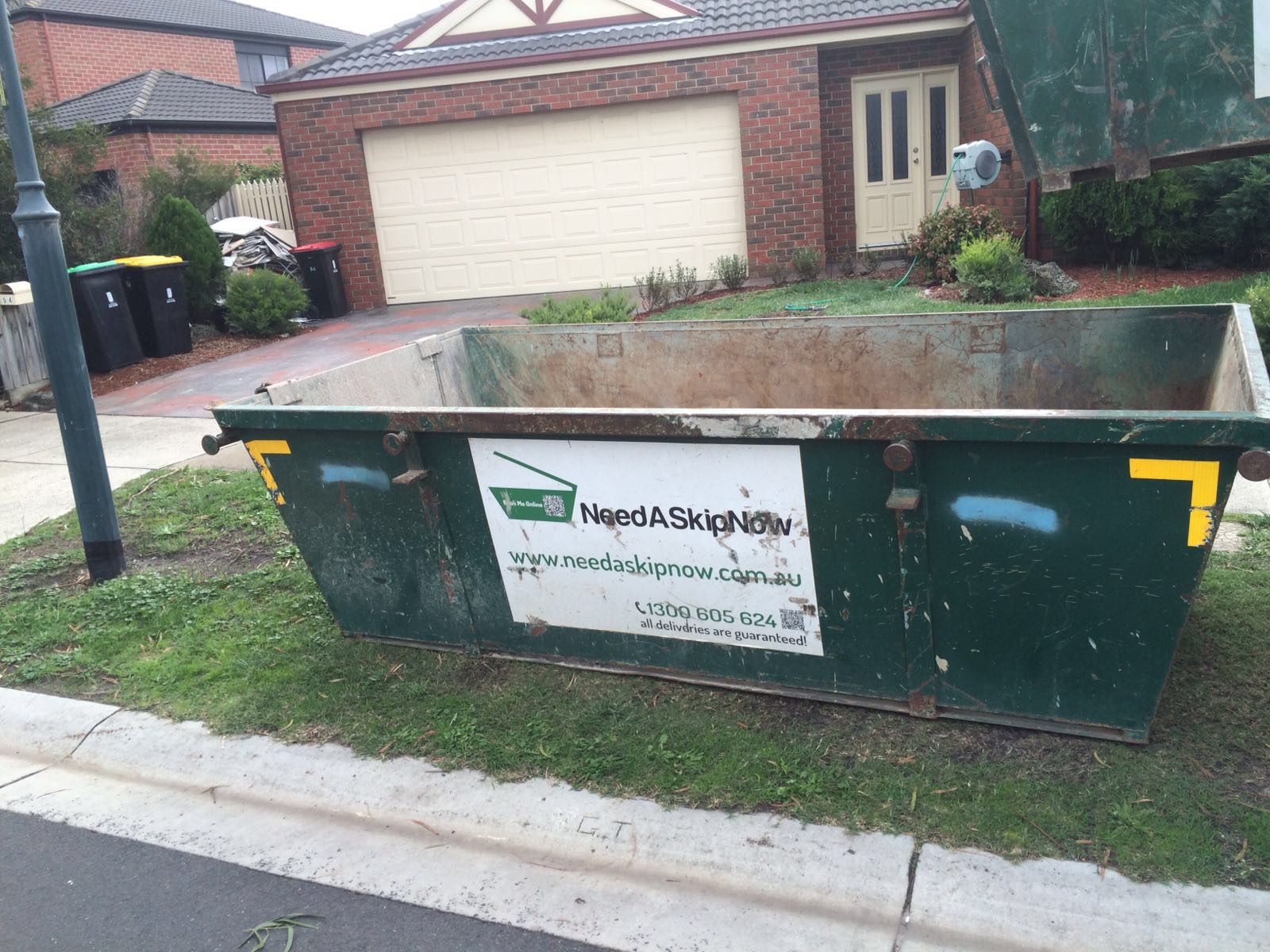 Skip Bin Hire Melbourne A Survivors Guide to Downsizing Your Home