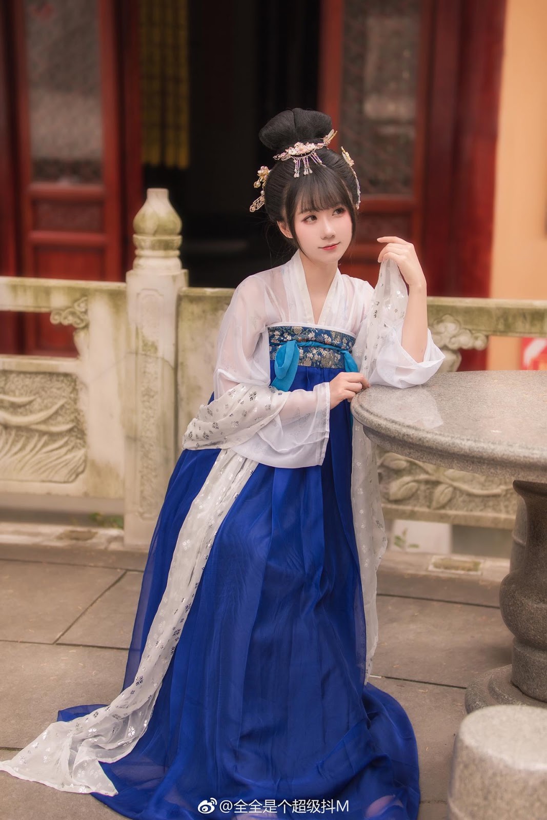 Chinese cute model - cosplay Princess with historical costume
