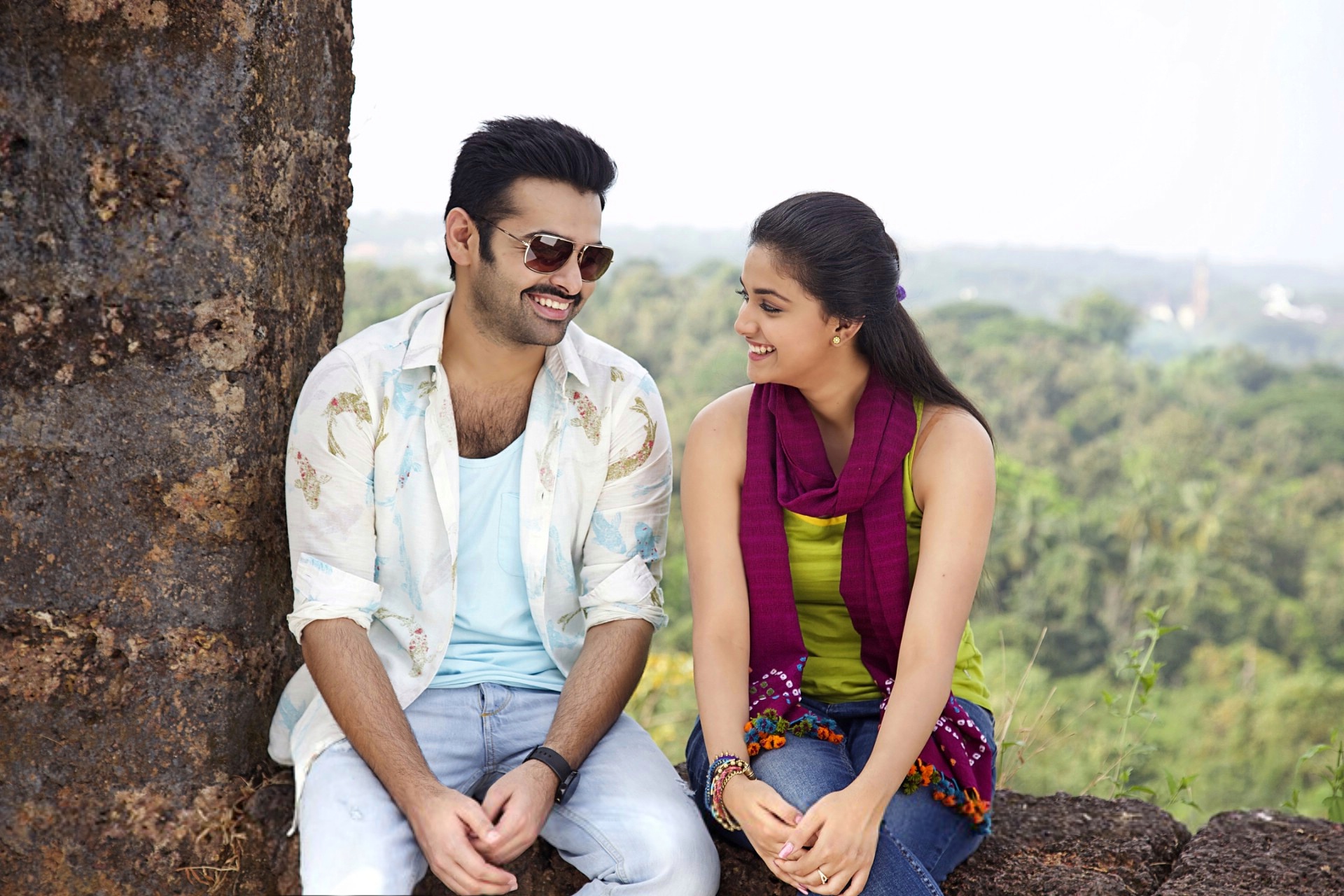 Ram Pothineni's Nenu Sailaja Movie HD Stills.