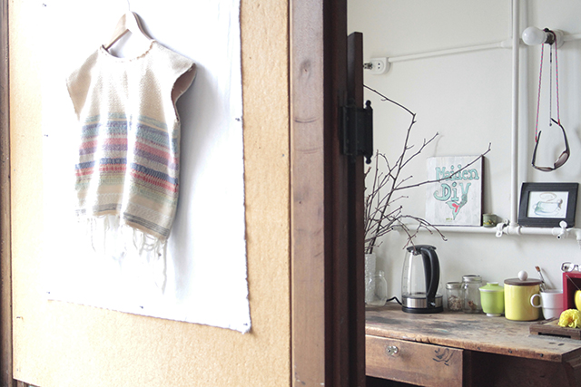 alisaburke in the studio with sara knighton and a GIVEAWAY