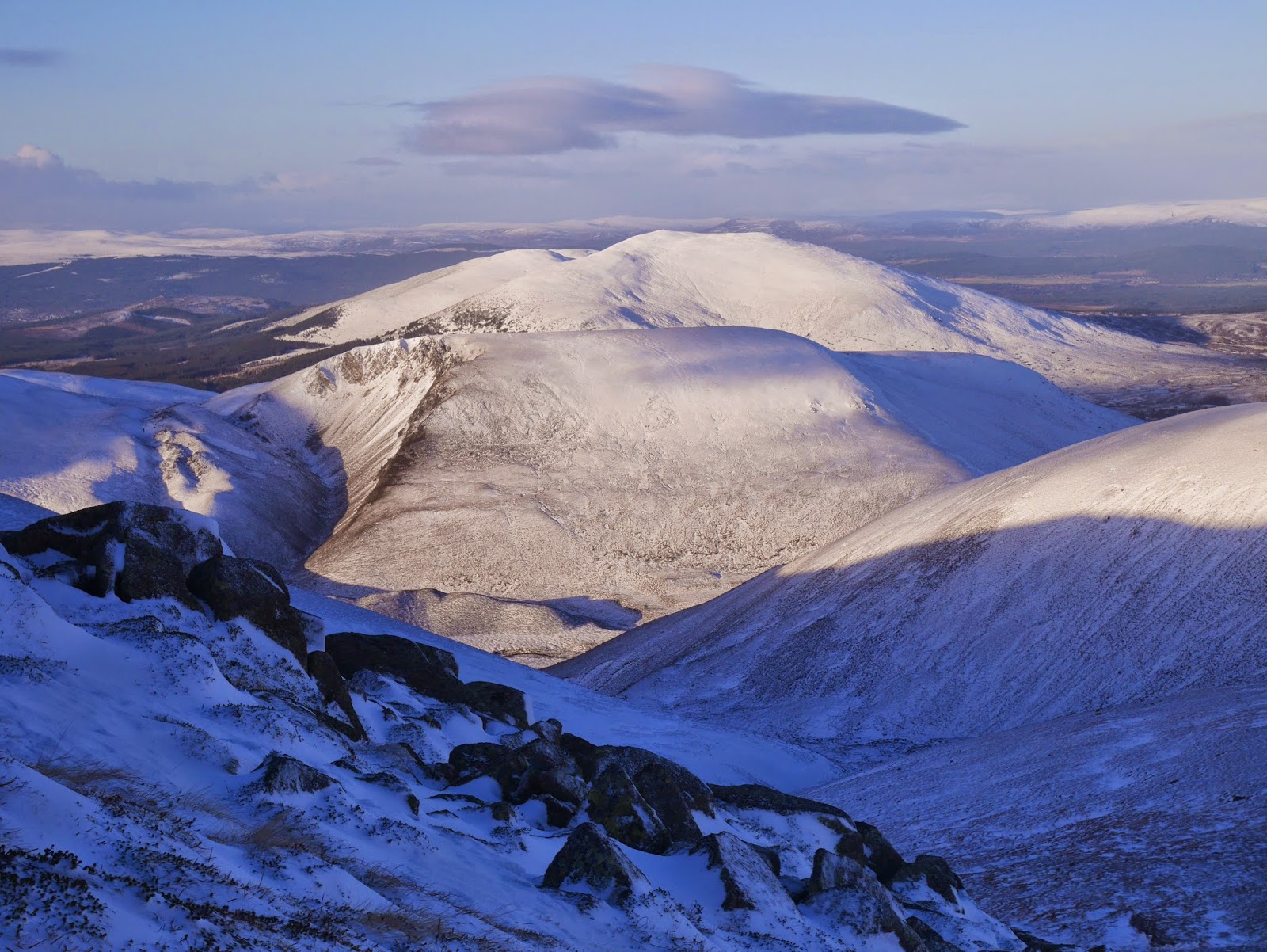 TARMACHAN MOUNTAINEERING: A BITING WIND ON BYNACK MORE