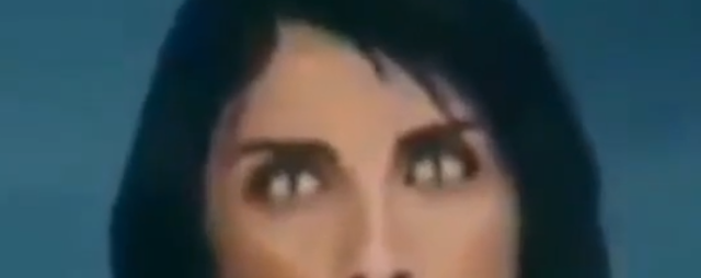 Closer look at the Reptilian like eyes Closer-look-at-the-Reptilian-like-eyes