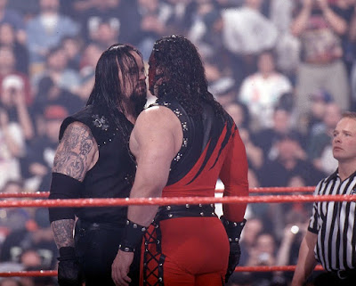 Comparación tamaño Kane Vs Undertaker