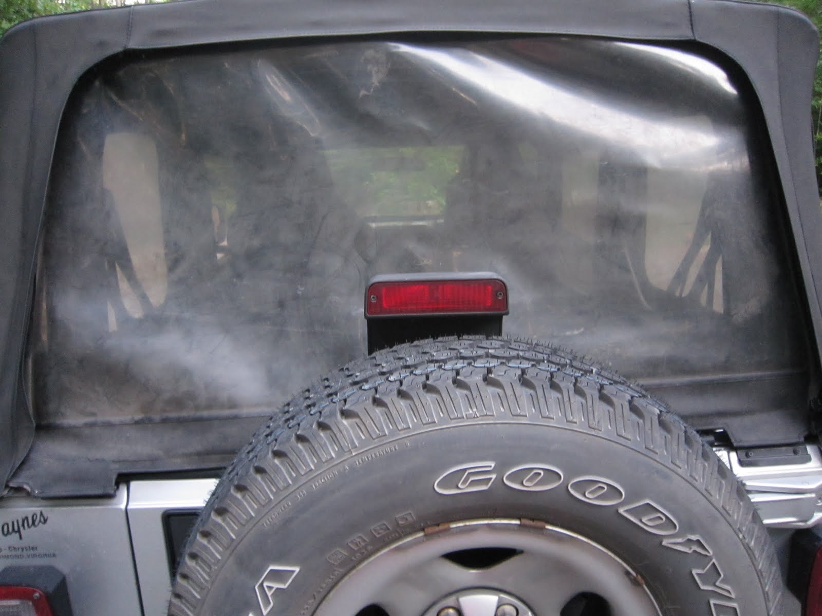 McGalver Fix Your Jeep Wrangler Soft Top with Fishing Line