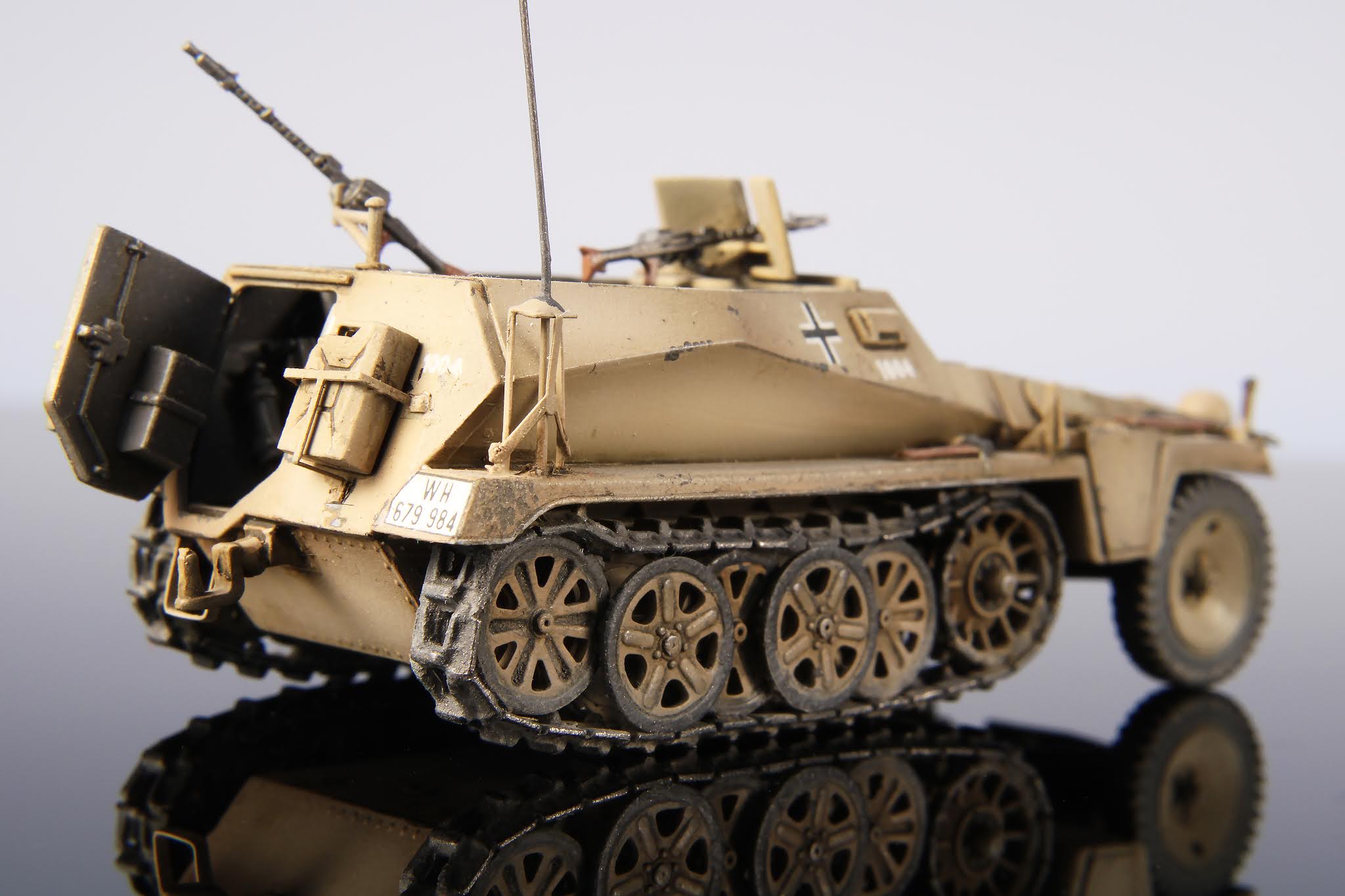 SA72019 Sd.Kfz 250/1 as finished by Martin Pfeifer