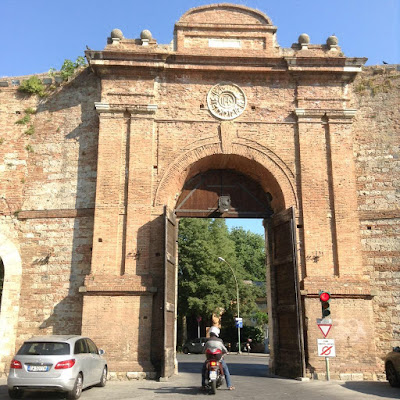 #SienaFrancigena: Porta Camollia