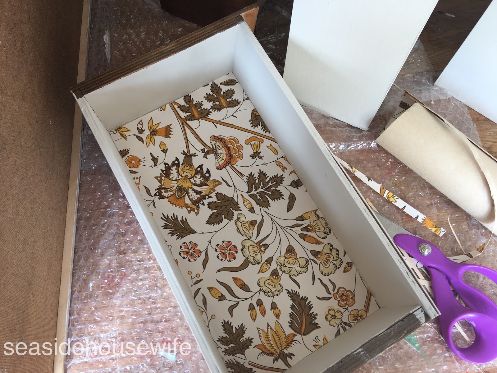 Seaside Retro How to line drawers