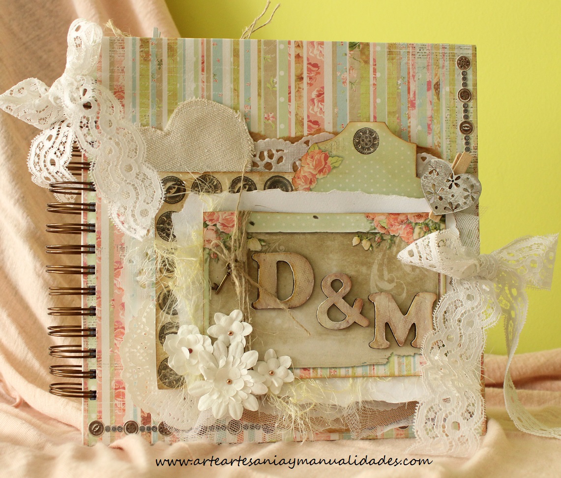 Libro de firmas con papel artesanal - Detalles de boda