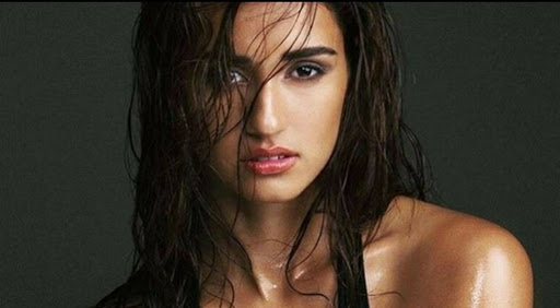 Disha Patani Hot image - Famous Actress and Actor's Image
