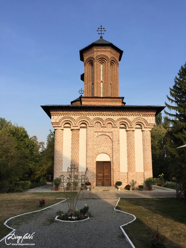 Escapada a Rumanía - Blogs of Romania - Monasterio de Snagov y la tumba de Vlad el Empalador (3)