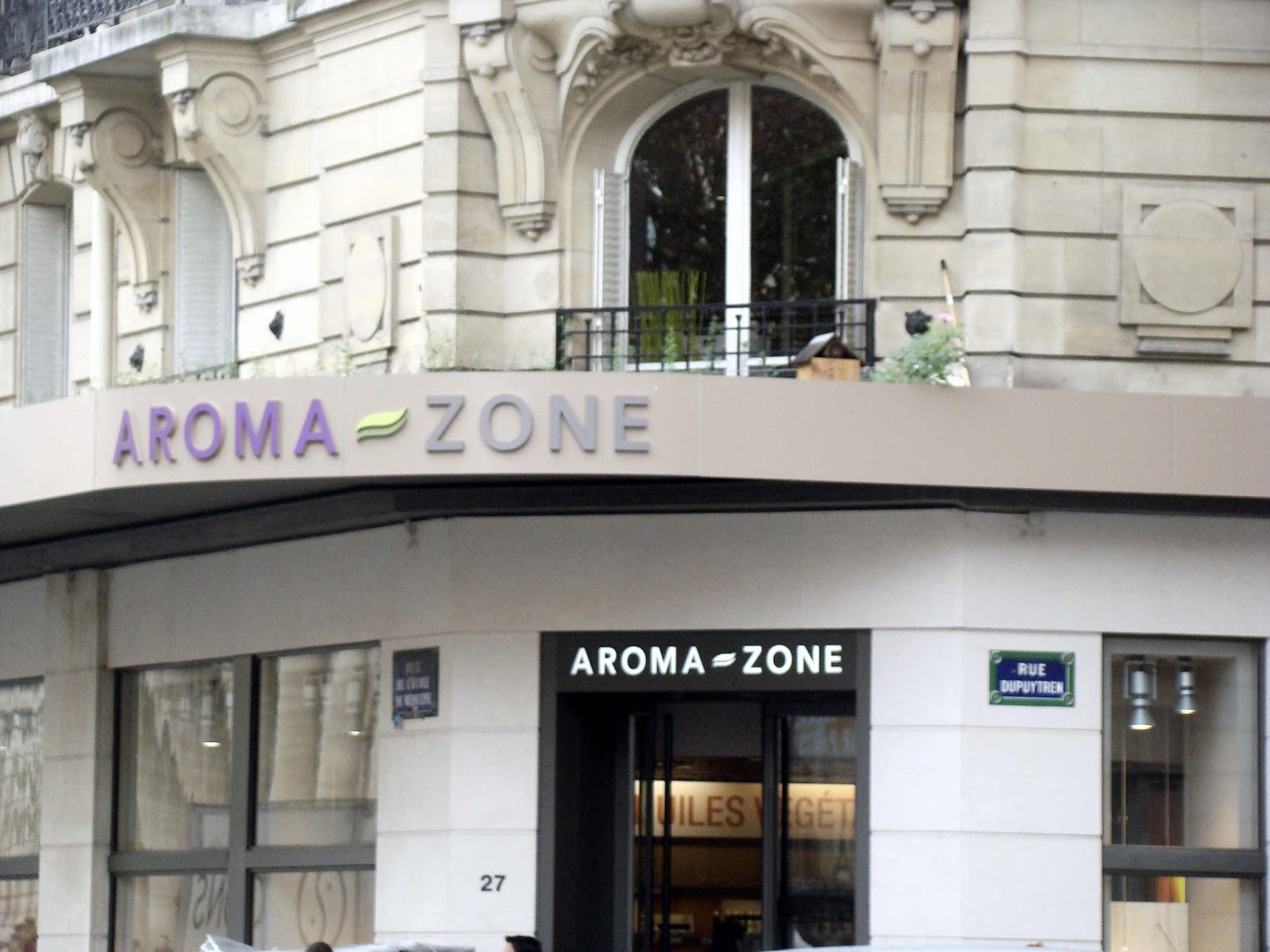 Une virée chez Aromazone... entre joie et déception! / Autour de Cia