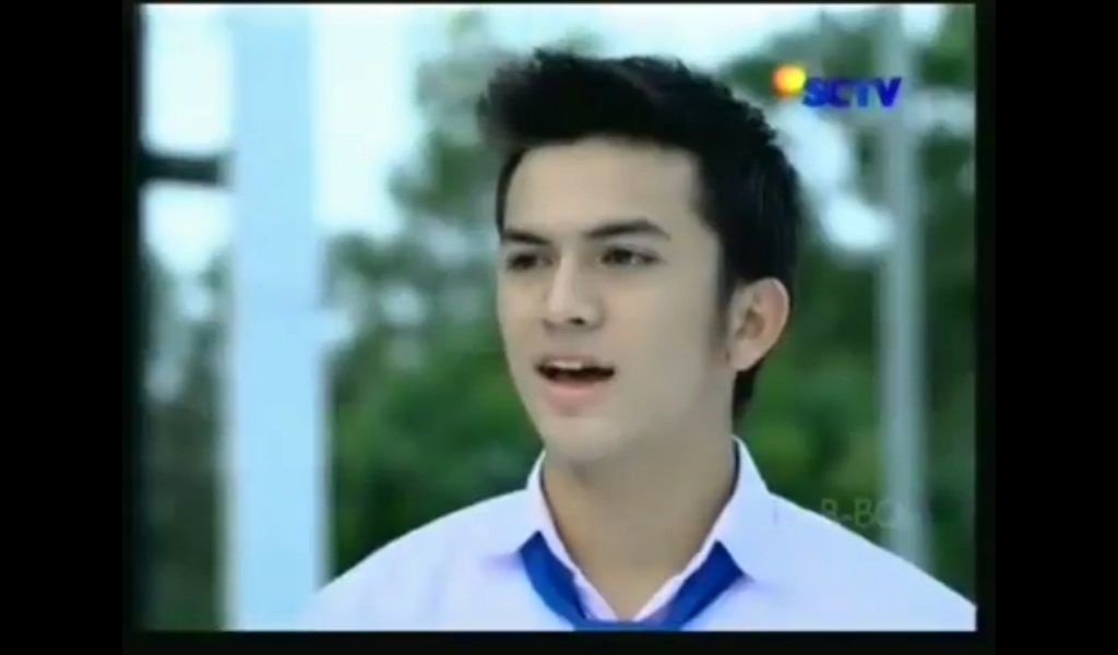 Chesya's ♛ Rizky Nazar Basloom Chesya's ♛ Rizky Nazar Basloom