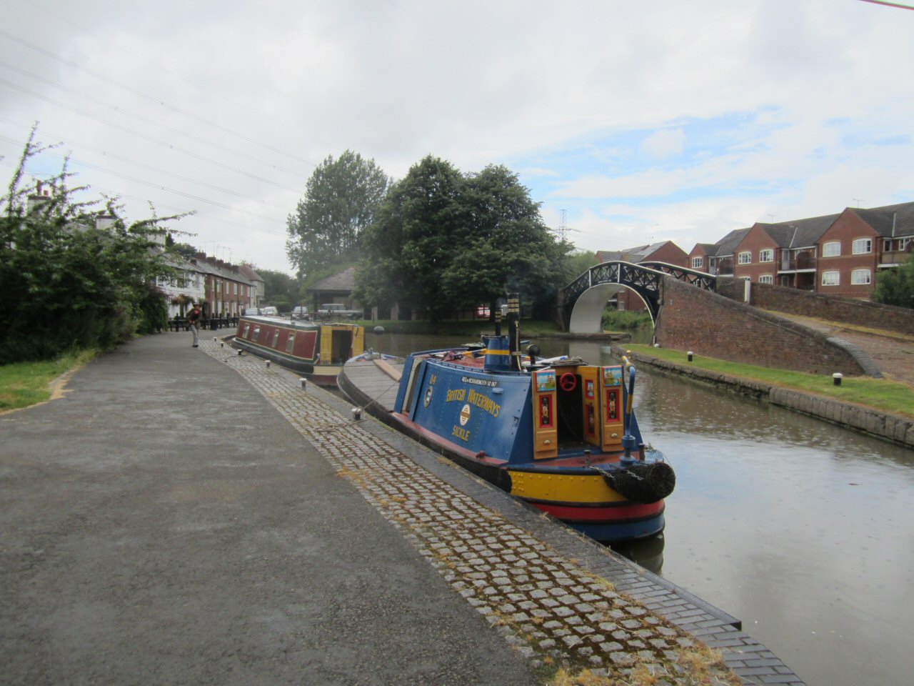 Narrow boats SICKLE and CHALICE To Atherstone