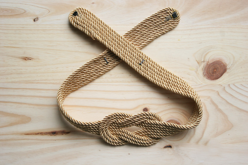 Decorar en familia _Diy cinturón de cordón de seda dorado5