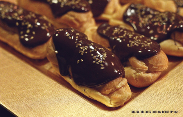 Éclair con crema de turrón de jijona - receta de aprovechamiento