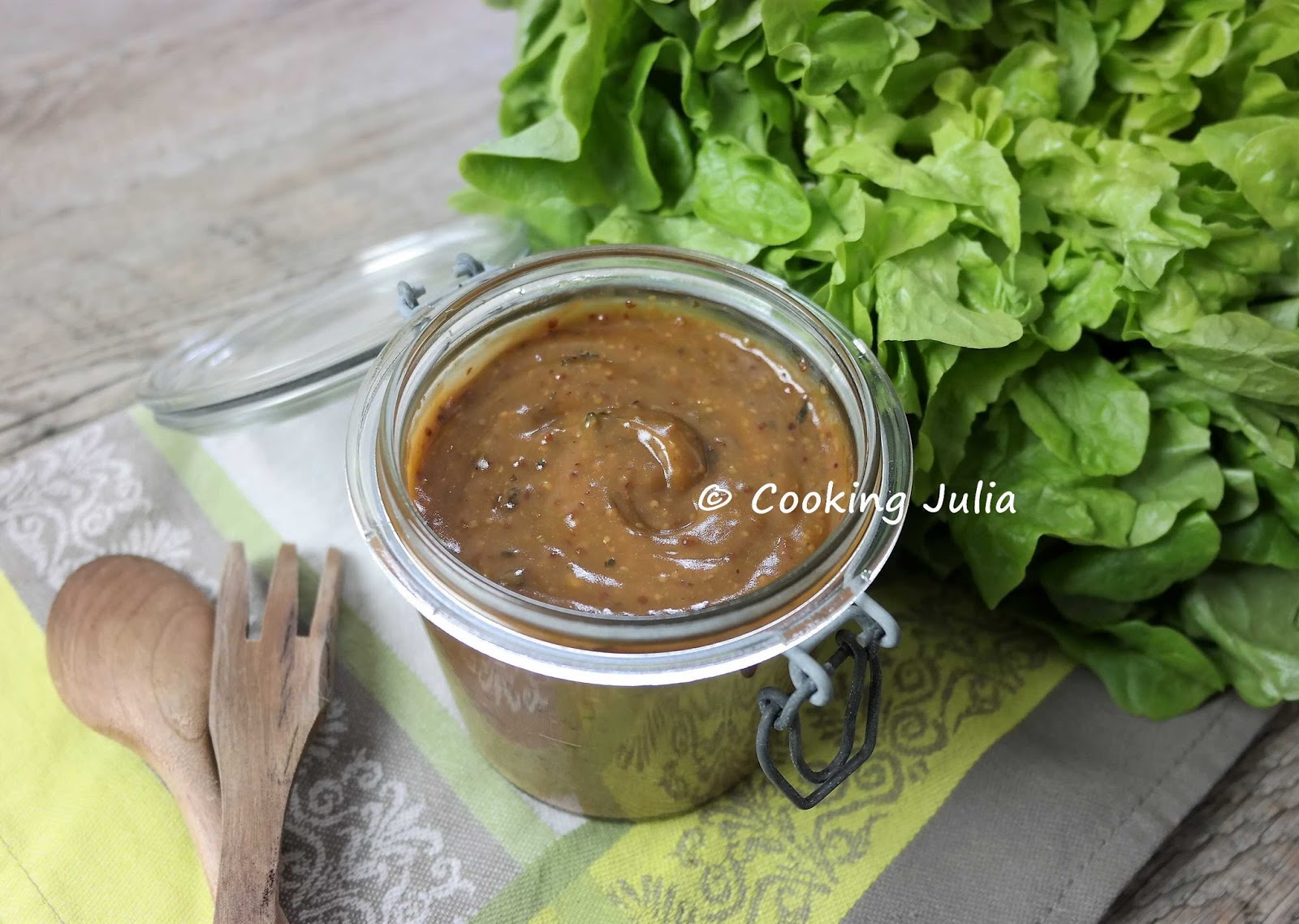 COOKING JULIA VINAIGRETTE BALSAMIQUE À LA MOUTARDE