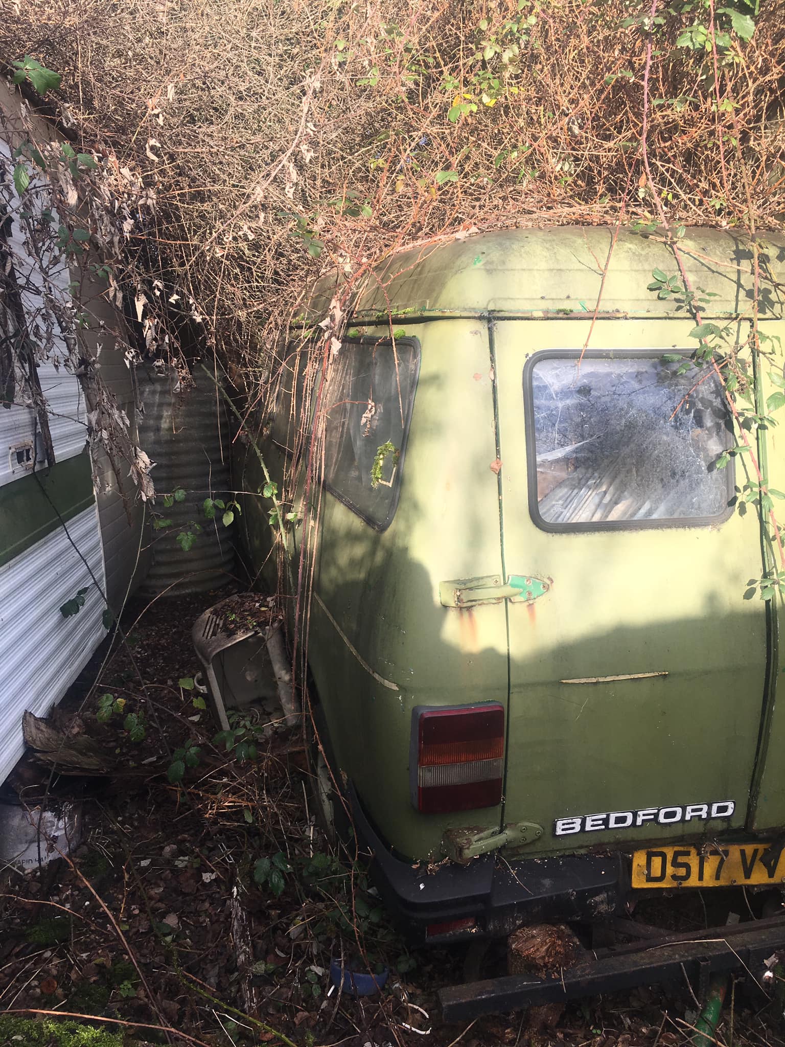 Bedford CF2 Van Junkyard Sunday's