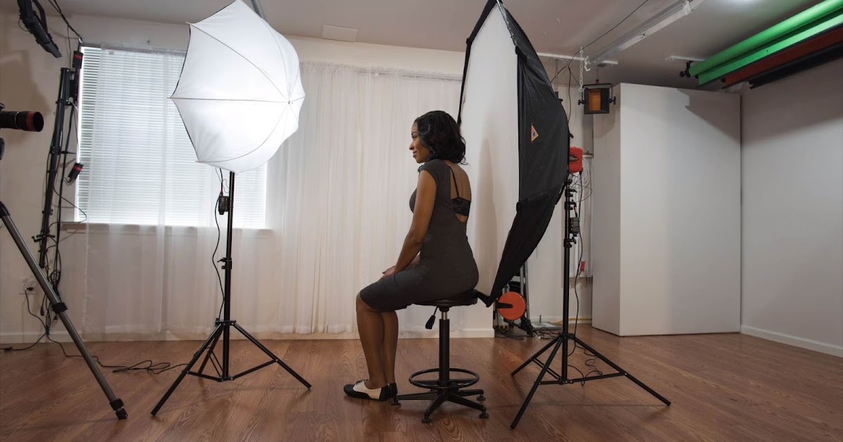 High key portraits White Background Lighting technique with a softbox