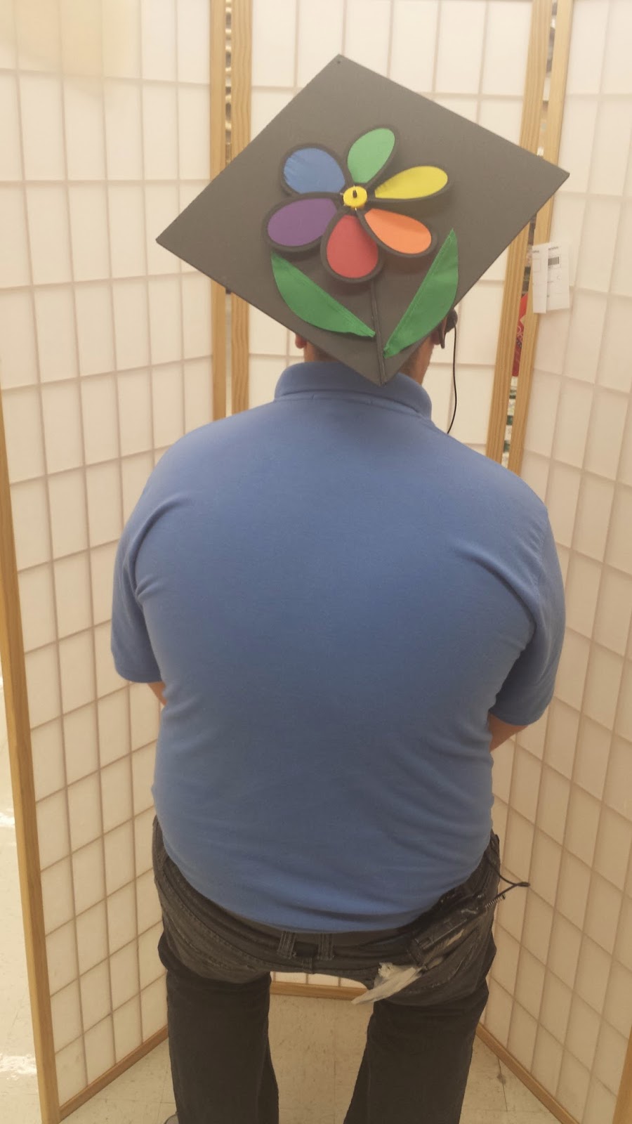 Ideas and Inspirations: Decorated Graduation Caps