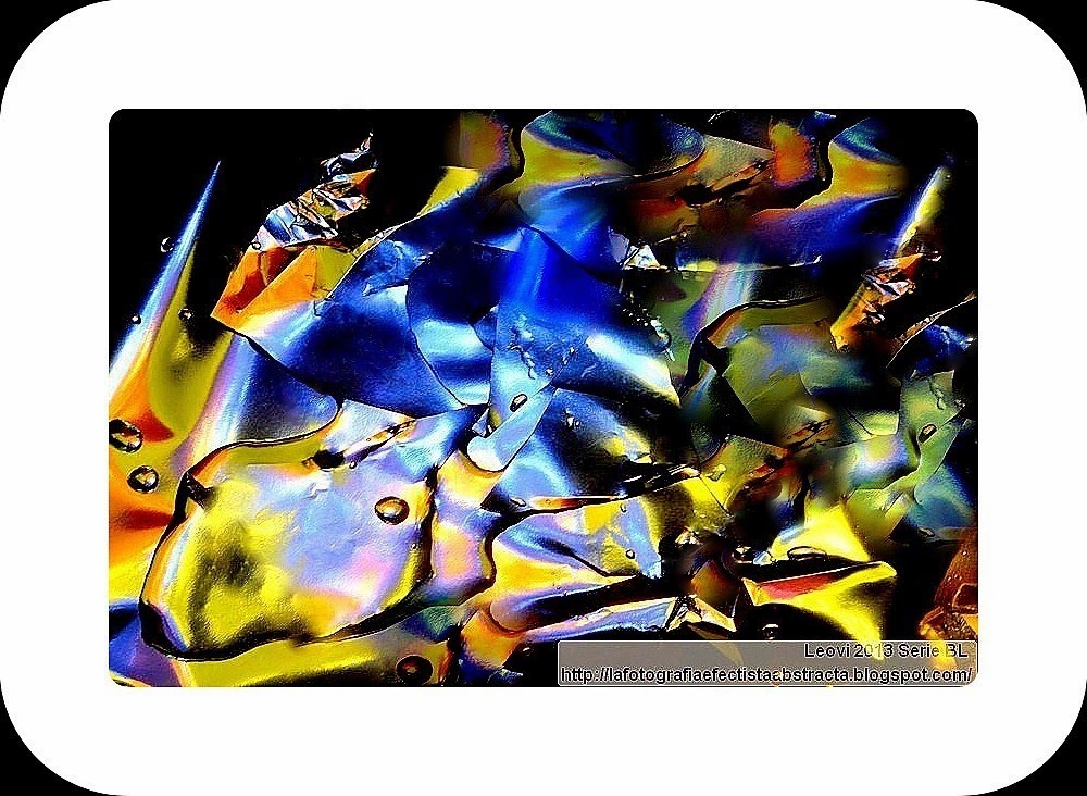 Foto Abstracta 2948 Del crepúsculo lento nacerá el rocío - From the slow twilight born the dew Foto Abstracta 2948 Del crepúsculo lento nacerá el rocío - From the slow twilight born the dew