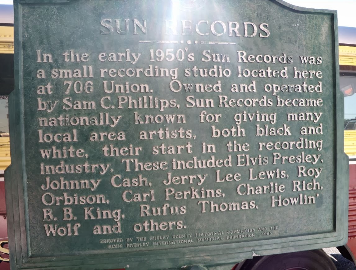 Singaporean Is Elvis Presley Of Vancouver Canada