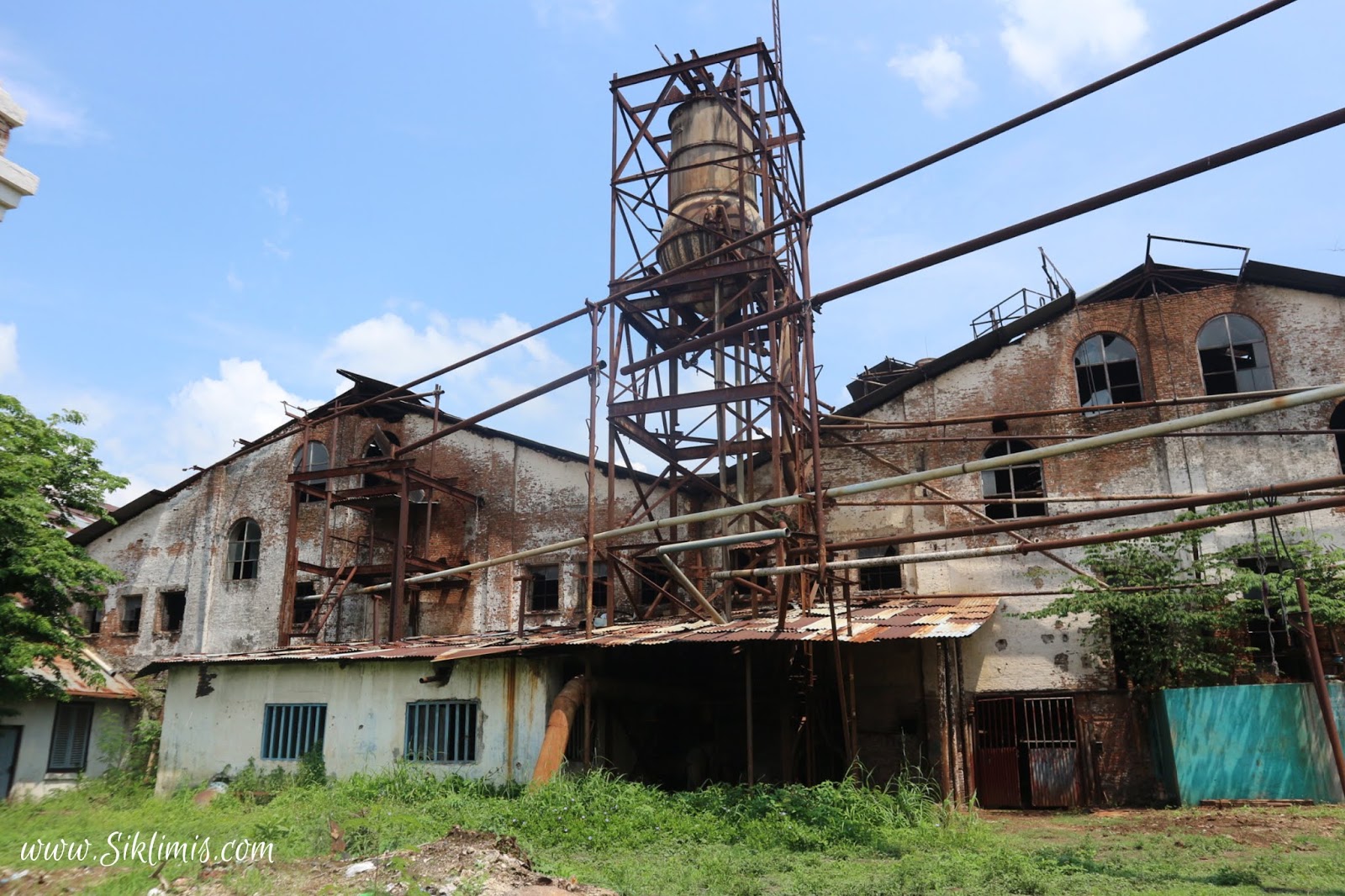 Gambar Pabrik Gula Jatibarang