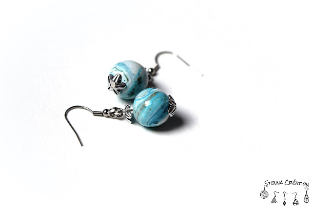 Boucles oreilles pâte polymère encres piñata bleu doré vert blanc Stenna Création Fimo Cernit