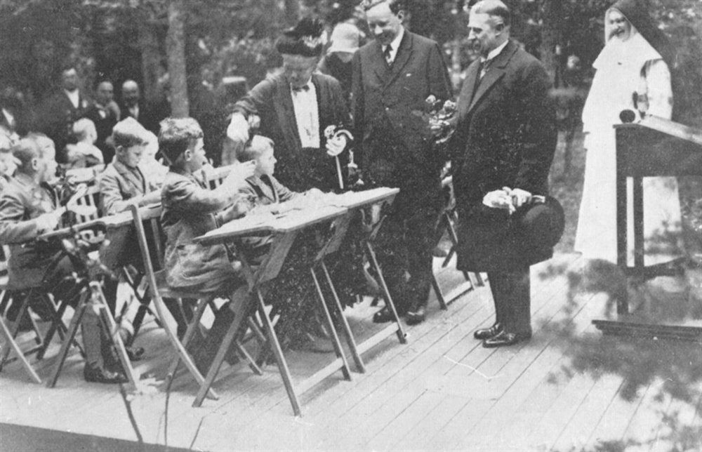 Stunning Vintage Photos of Open Air Schools in the Early 20th Century - 49