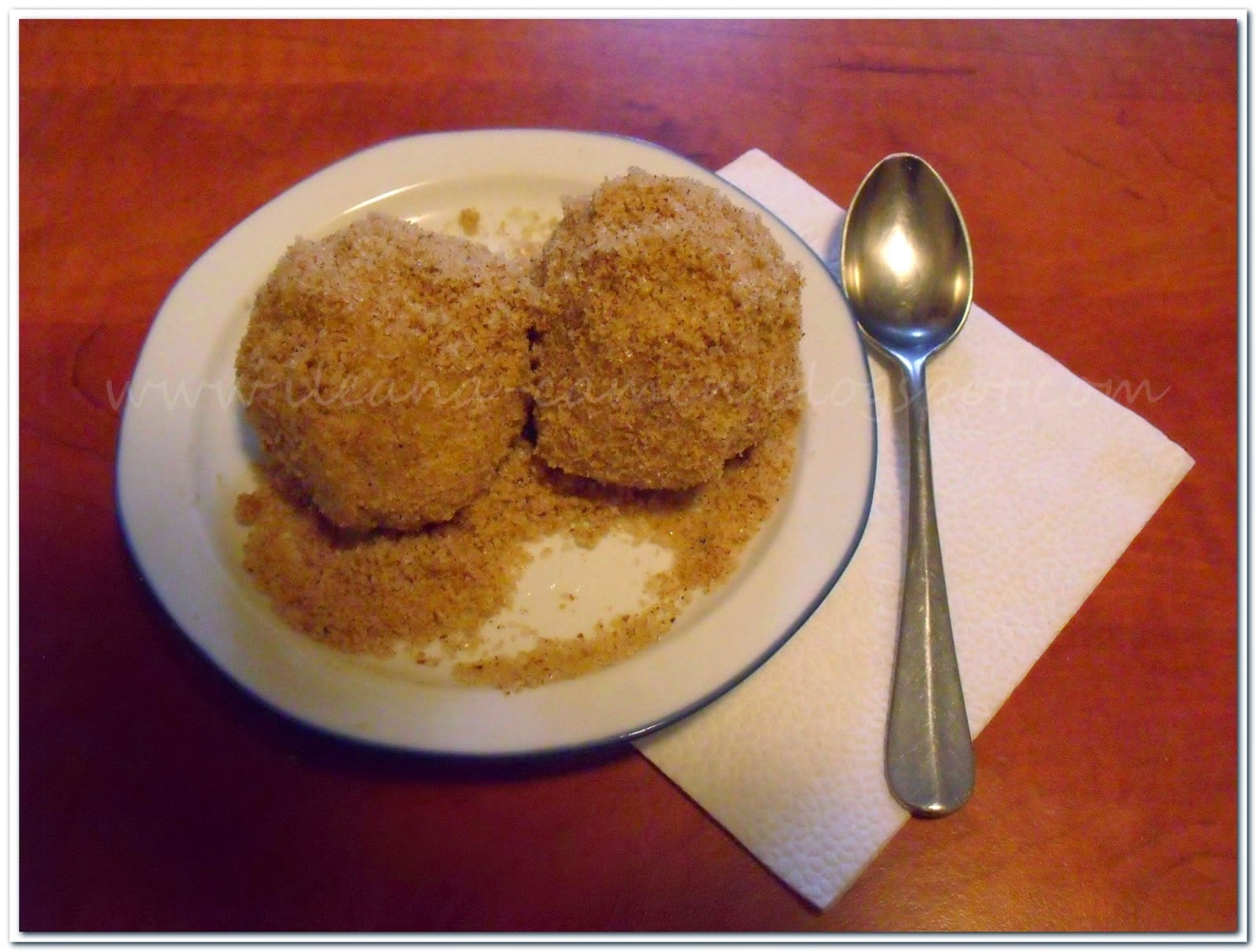 http://ileana-carmen.blogspot.ro/2014/12/receipe-dumplings-with-plum.html