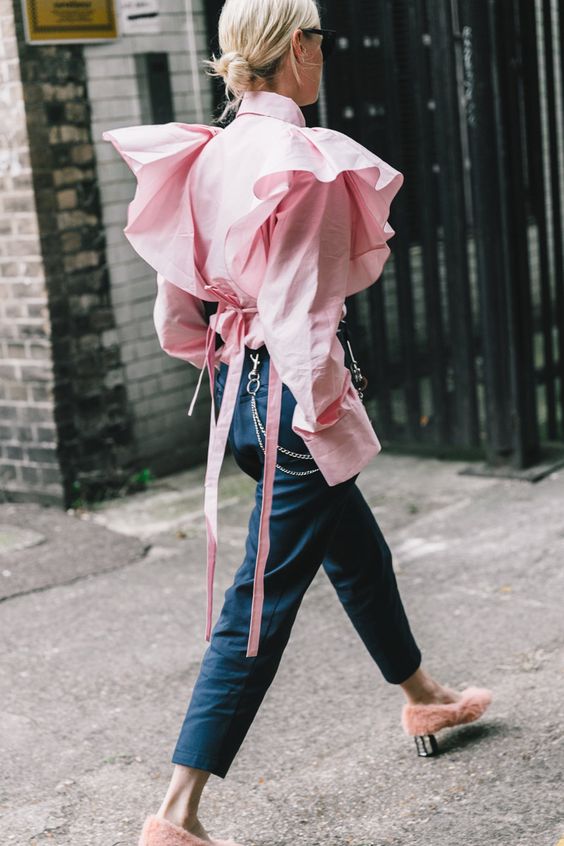 How to Wear Ruffles Style Guides moda tendencias looks belleza