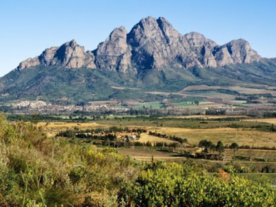 Αρχαιολογικά ευρήματα για την ύπαρξη γιγάντων