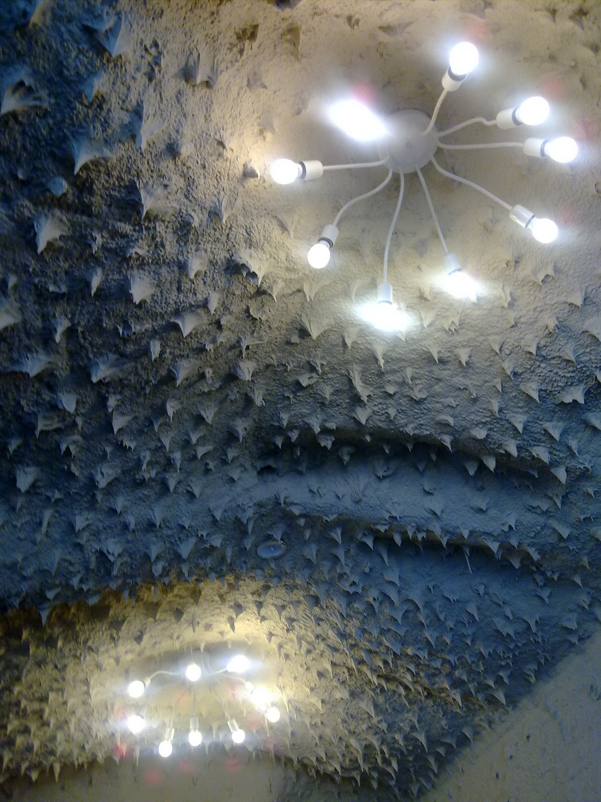 Unbelievable! How Weathering Changes Stalactites - n1hzi2a