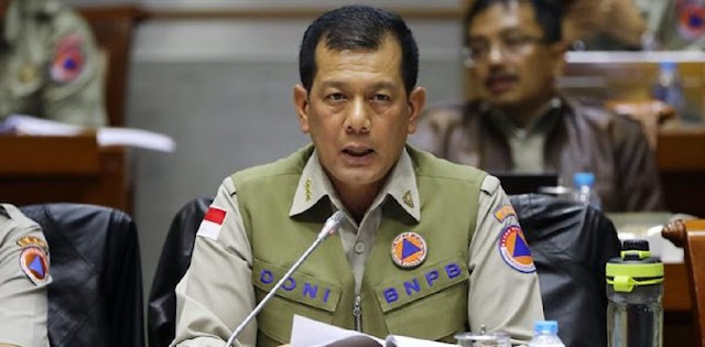 Virus Corona Mengganas, Kepala BNPB: Saya Diperintah Presiden Jokowi untuk Tidak Ada LockdownNasional Virus Corona Mengganas, Kepala BNPB: Saya Diperintah Presiden Jokowi untuk Tidak Ada LockdownNasional