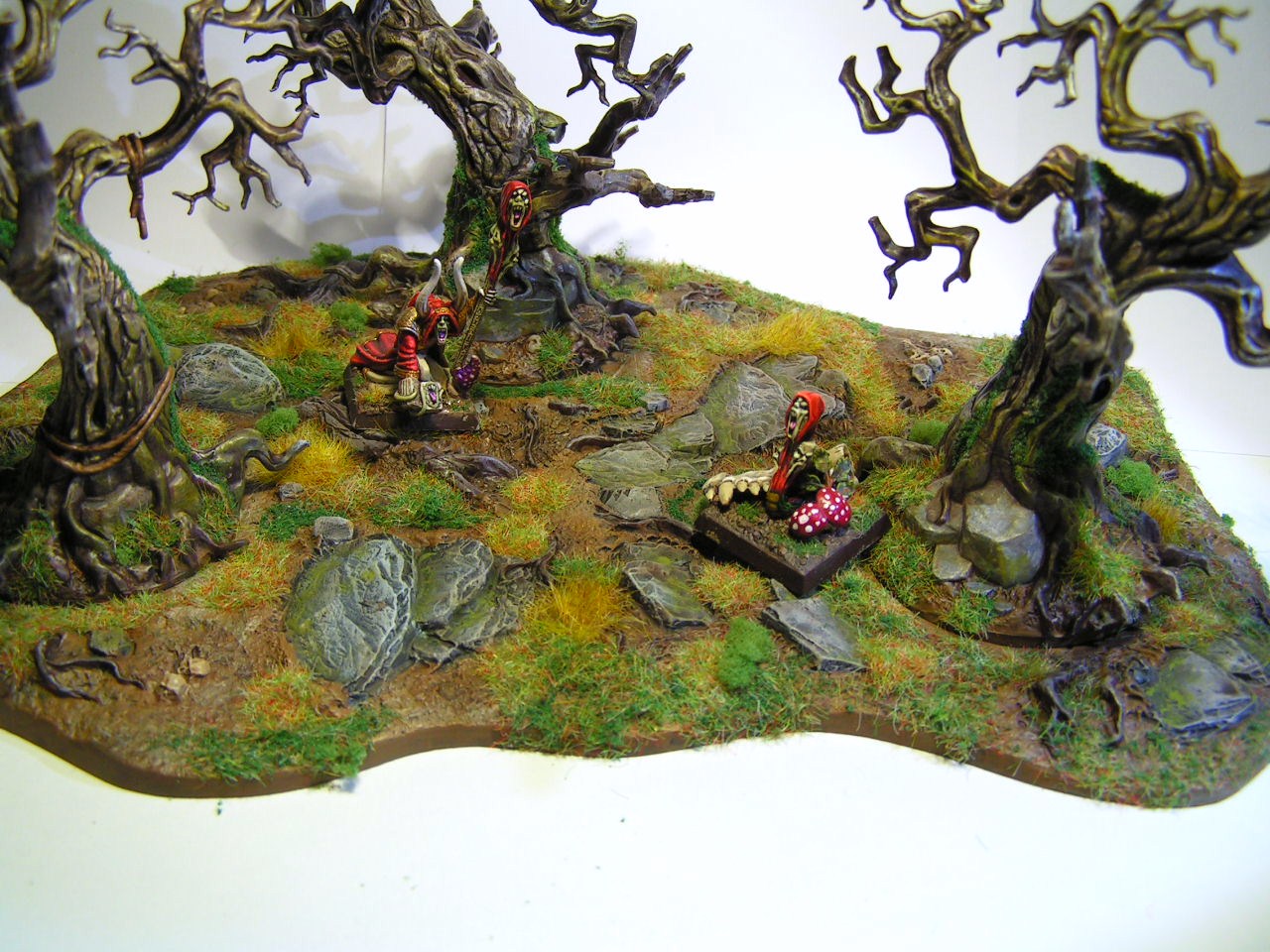 WarPaint Studio Citadel Wood (or drybrush saturday)